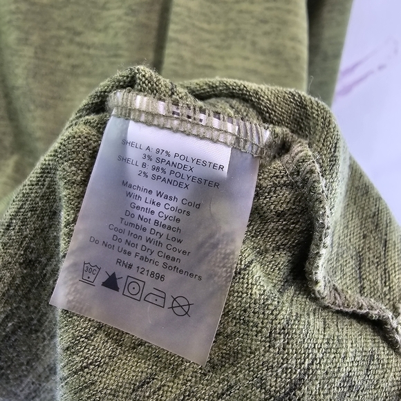 Title Nine Sweatshirt Womens XS Green Crew Neck Tunic Top Universal Raglan - Picture 8 of 10